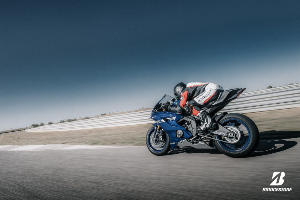 2017 Bseu R11 Monteblanco Photoshoot Action 7 2