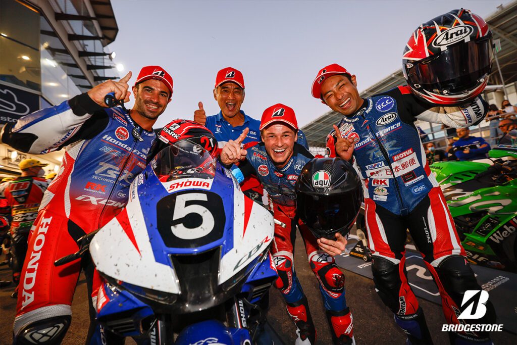 Victoria para FCC TSR Honda en Estoril Victoria para FCC TSR Honda en Estoril