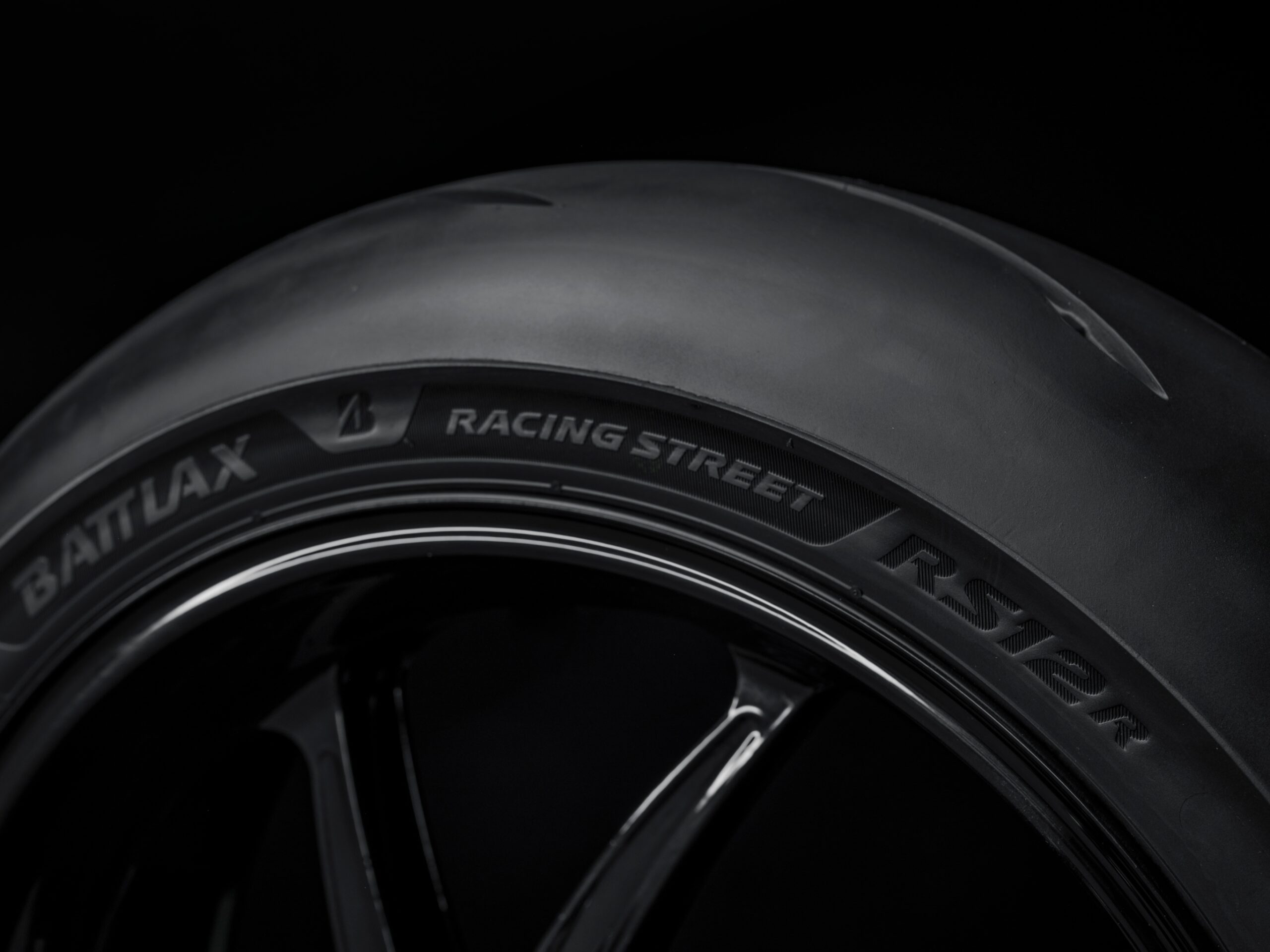 RS12 Tyre Close up