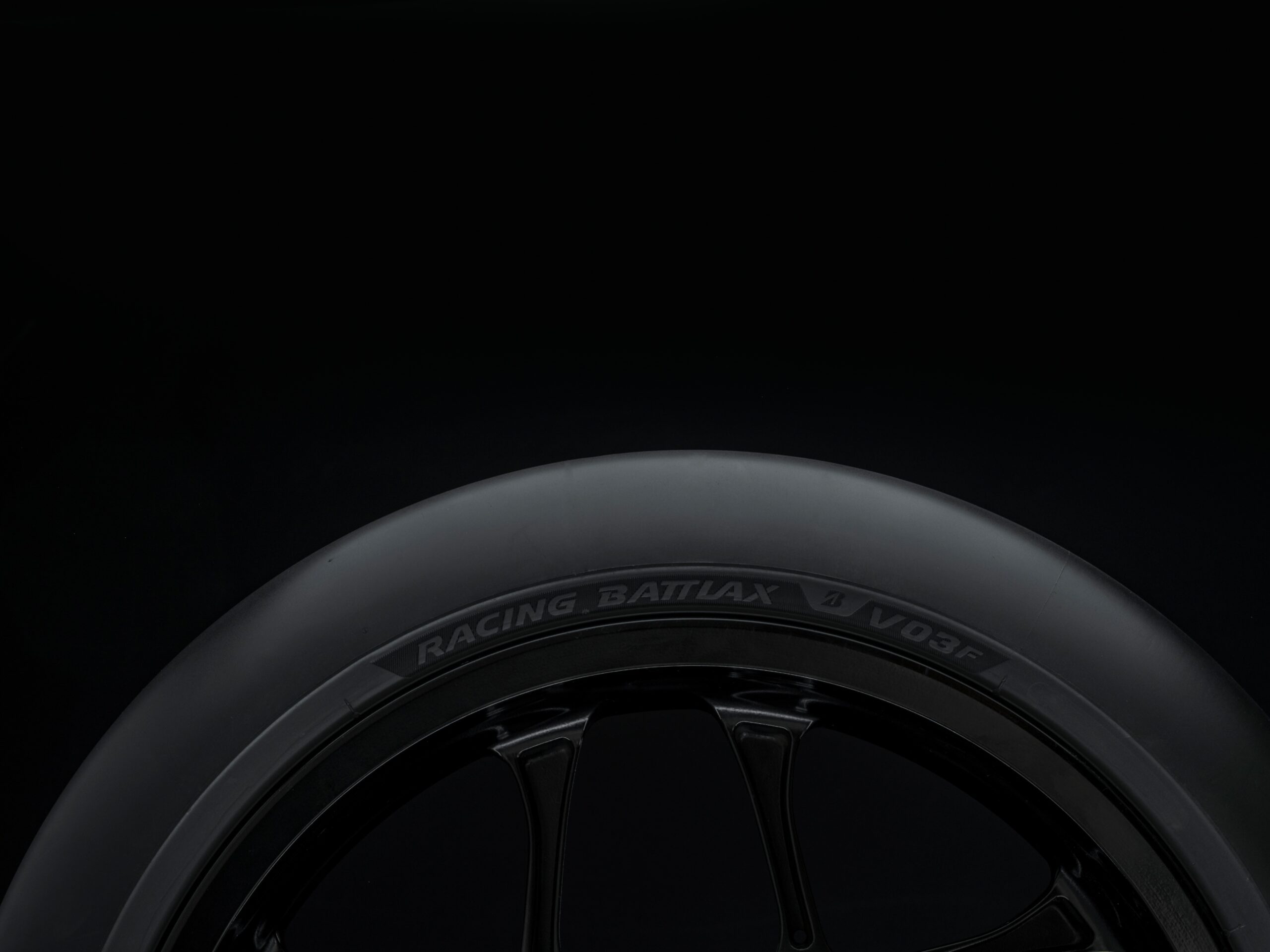 V03 Tyre Close up