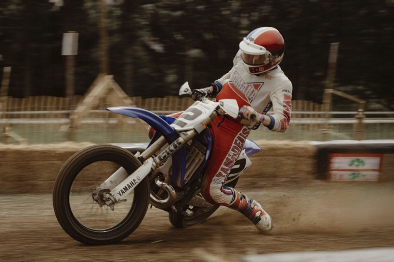 Hubert racing a vintage Yamaha flat-track motorcycle in Spain